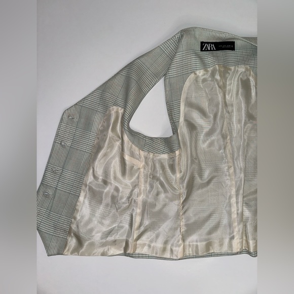 Zara Structured Plaid Vest - Picture 11 of 15